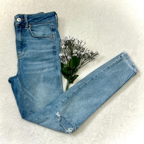 We The Free Light Wash Knee Slit Skinny Jeans - Size 26 - Picture 1 of 11